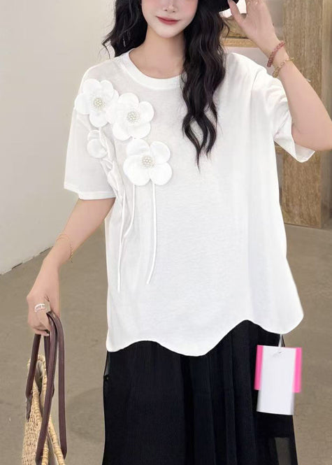 Well Tailored Garment with a Graceful Silhouette