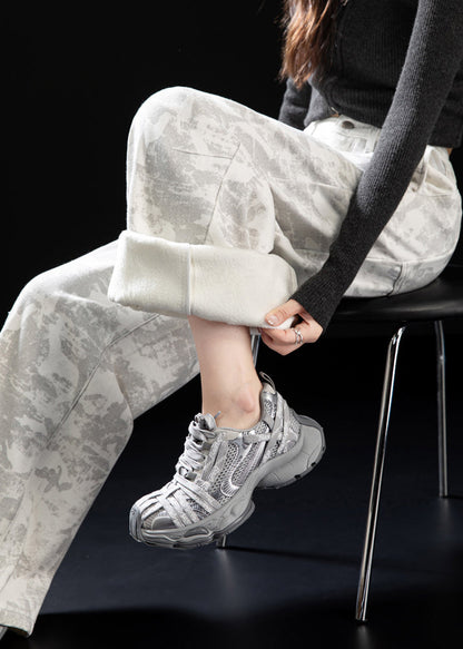 Beautifully Crafted Pants in a Classic Style