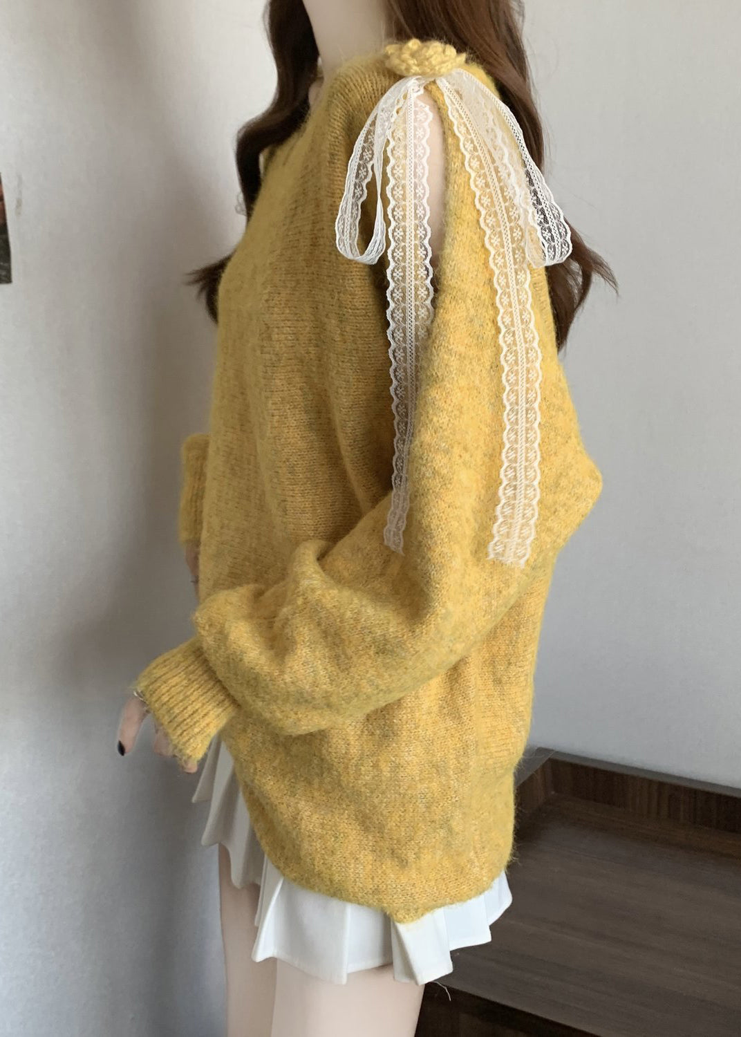 Classic Vintage Sweater with a Flattering Fit