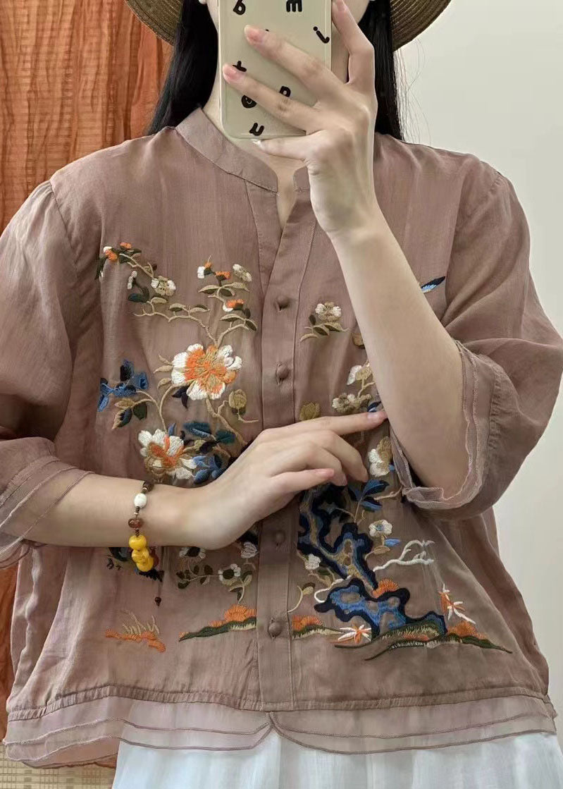 Beautifully Finished Blouse in a Timeless Design