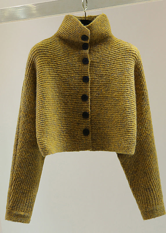 Beautifully Finished Sweater in a Timeless Design