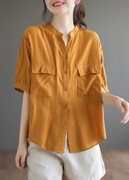 Classic Vintage Shirt with a Flattering Fit