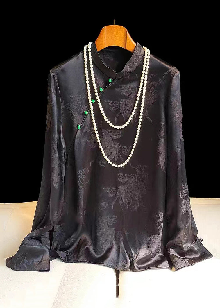 Beautifully Crafted Shirt in a Classic Style