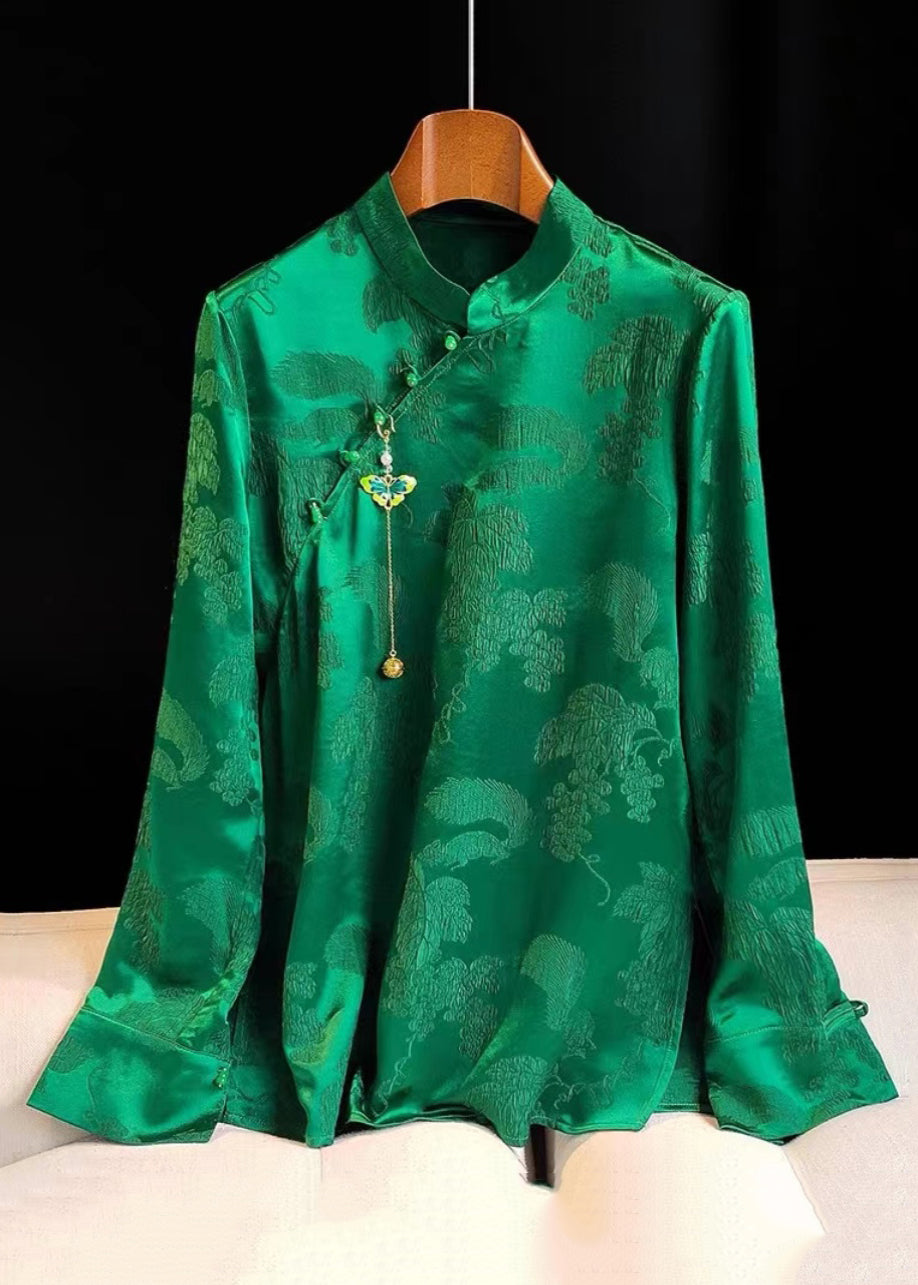 Beautifully Crafted Shirt in a Classic Style