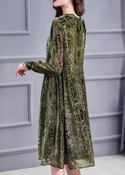 A Vintage Style Dress with Delicate Timeless Details