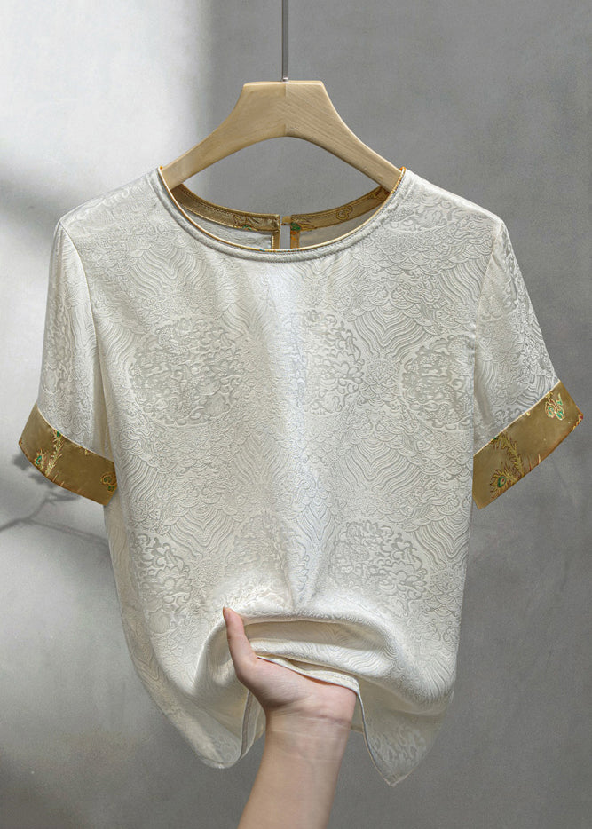 Polished Shirt with an Effortless Classic Look