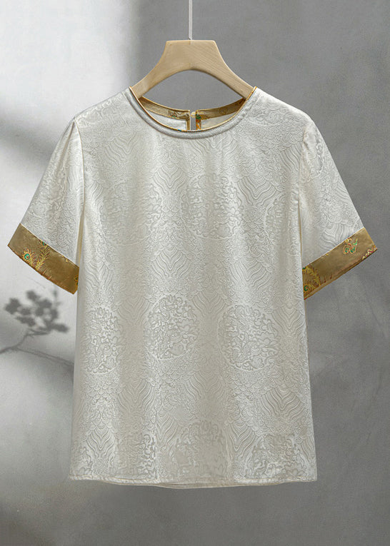 Polished Shirt with an Effortless Classic Look