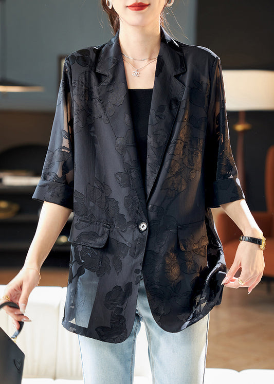 Classic Vintage & Enduringly Stylish Coat