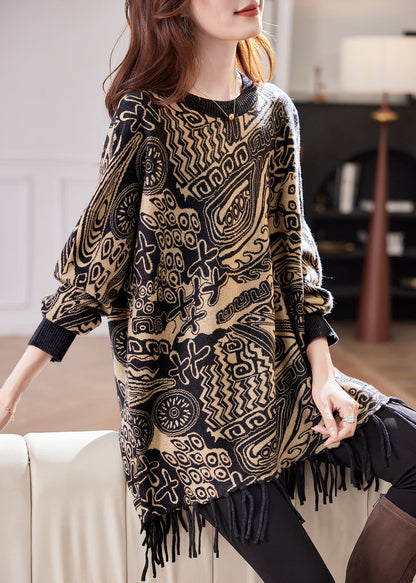 Classic Vintage Sweater with a Flattering Fit