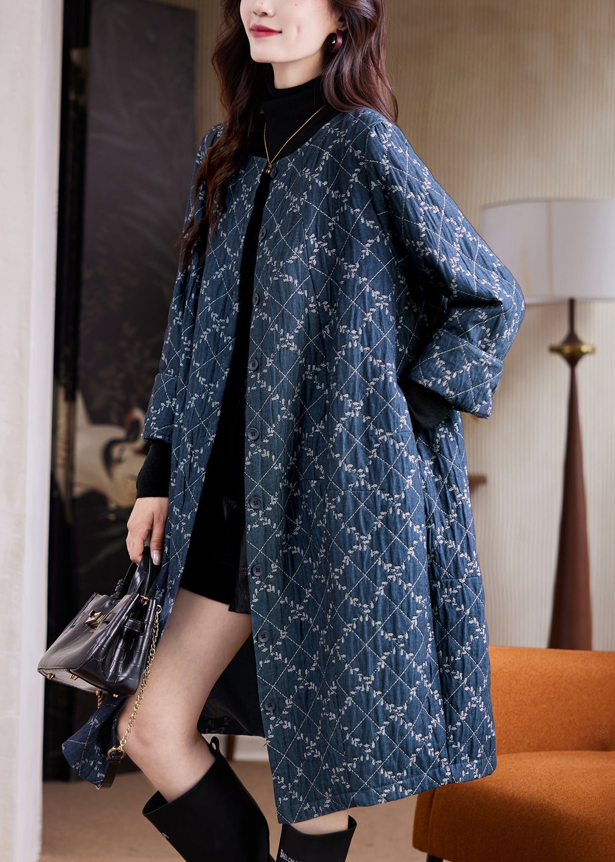 Gracefully Styled Coat for Any Occasion