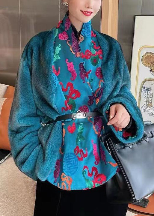 Classic Vintage Coat with a Flattering Fit