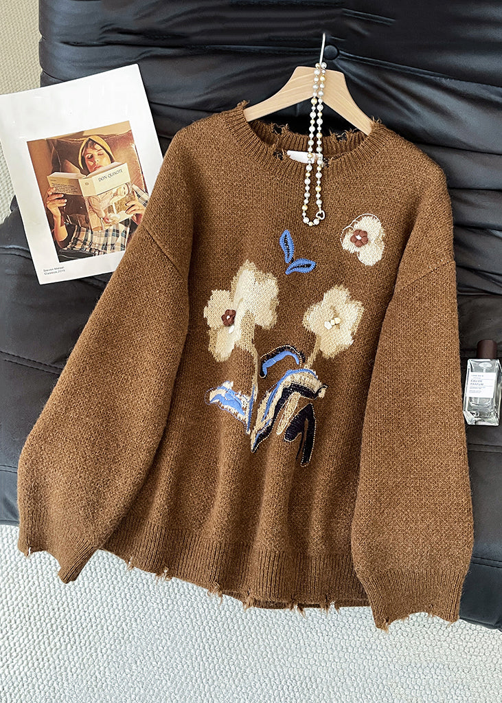 Well Tailored Sweater with a Graceful Silhouette