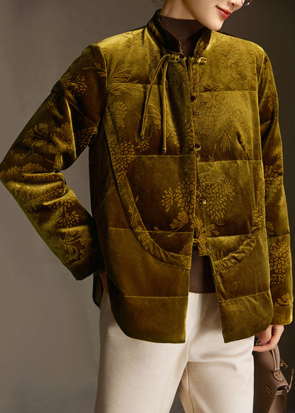 A Vintage Style Coat with Delicate Timeless Details
