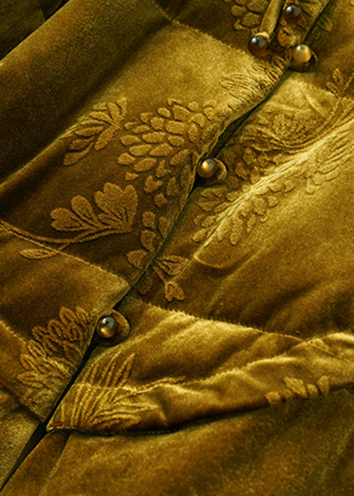 A Vintage Style Coat with Delicate Timeless Details