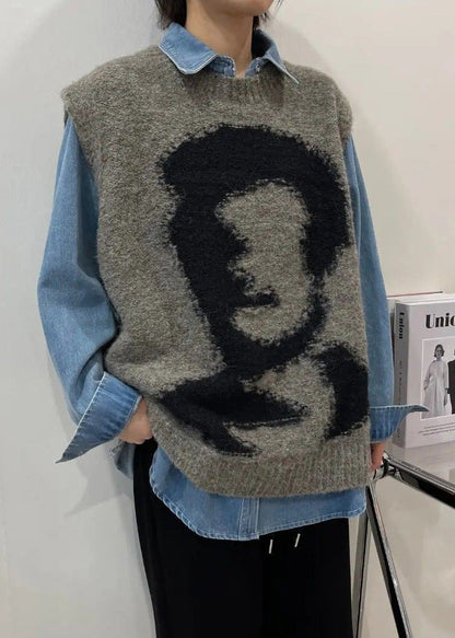 Elegantly Styled Coat for Everyday Wear