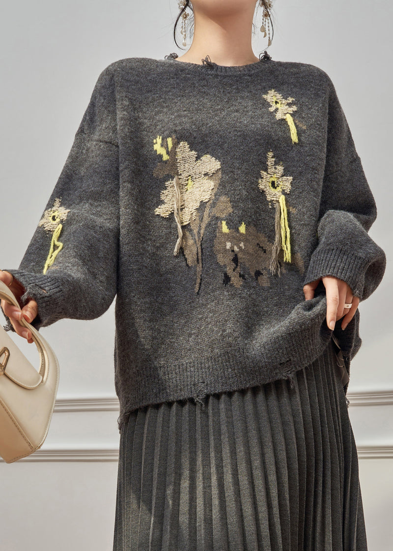 Beautifully Finished Sweater in a Timeless Design
