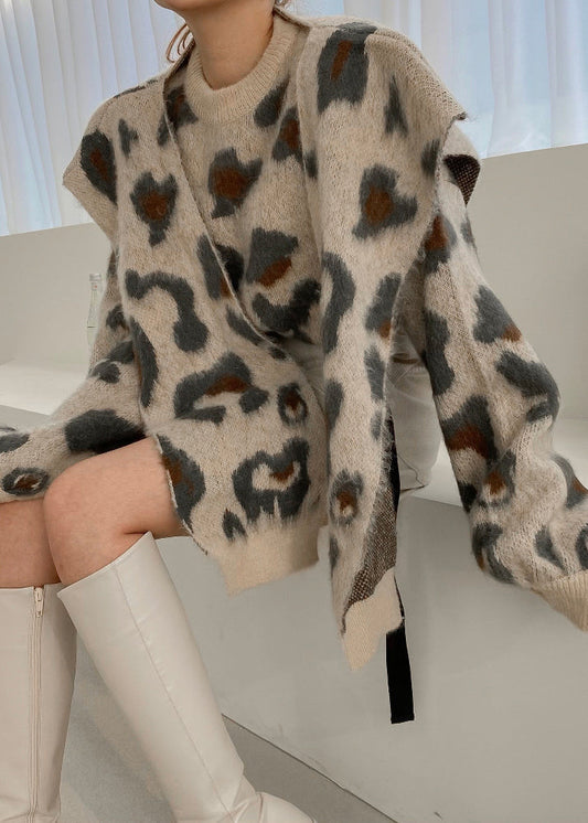 Polished Sweater with an Effortless Classic Look