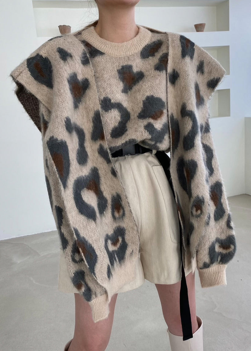 Polished Sweater with an Effortless Classic Look