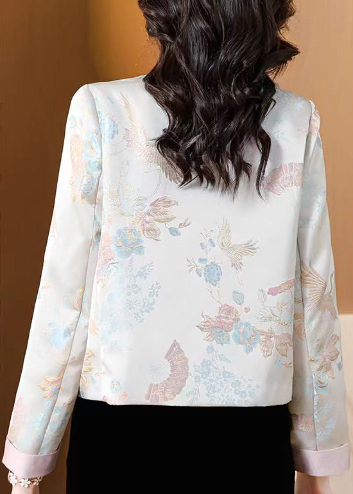 Elegantly Styled Coat for Everyday Wear