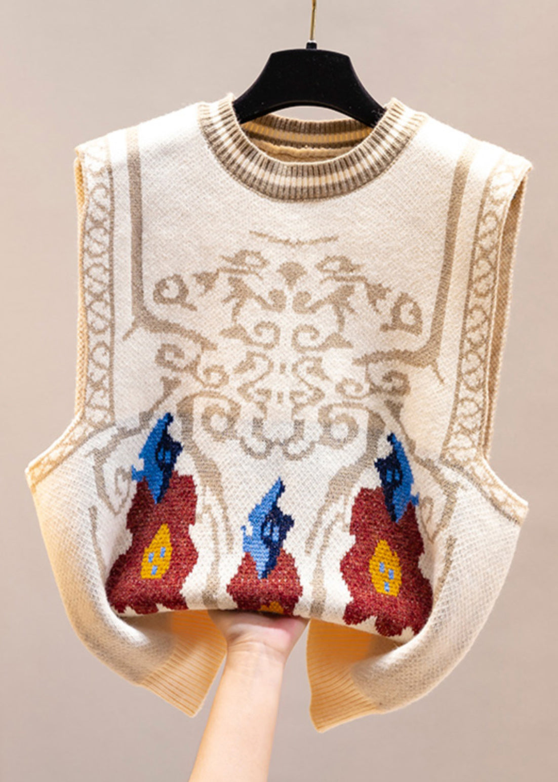 Gracefully Styled Garment for Any Occasion