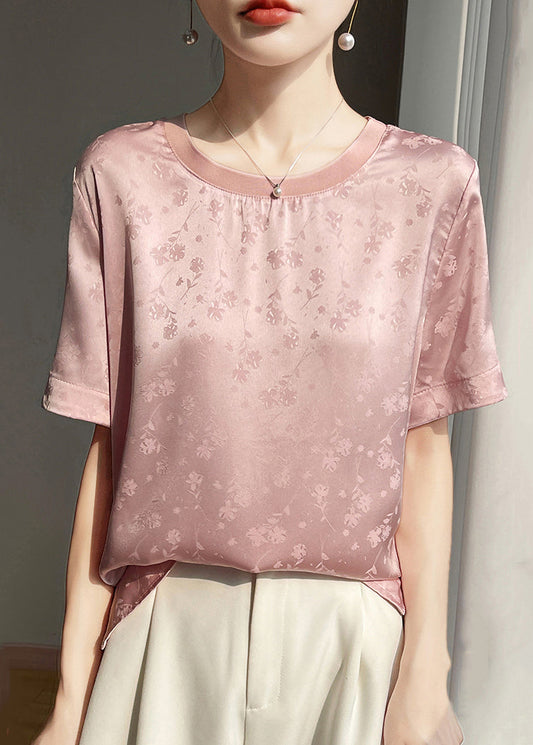 Gracefully Styled Shirt for Any Occasion