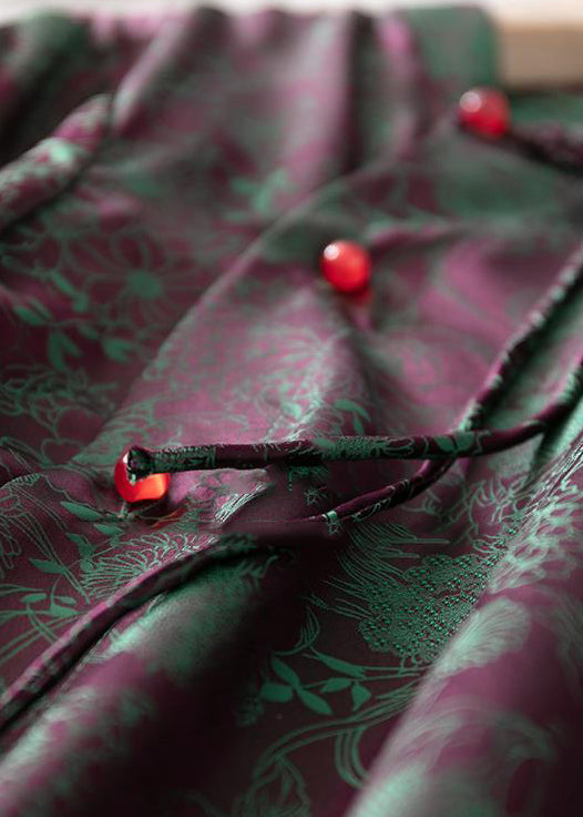 Classic Vintage Shirt with a Flattering Fit
