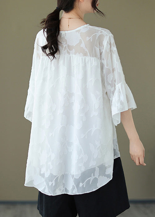 Polished Top with an Effortless Classic Look