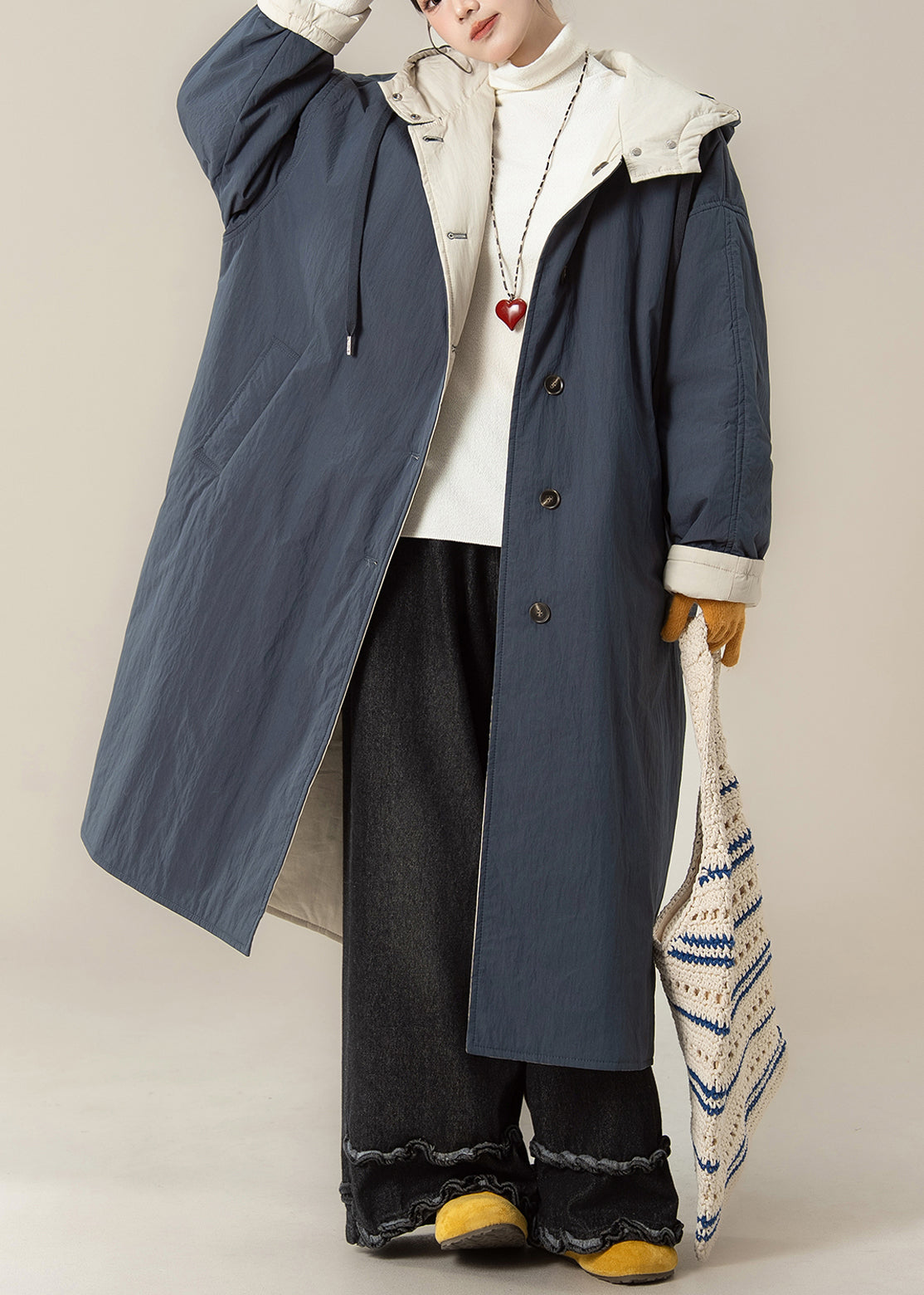 Beautifully Finished Coat in a Timeless Design