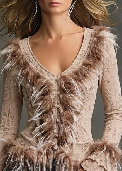 Effortlessly Elegant Blouse with a Timeless Design
