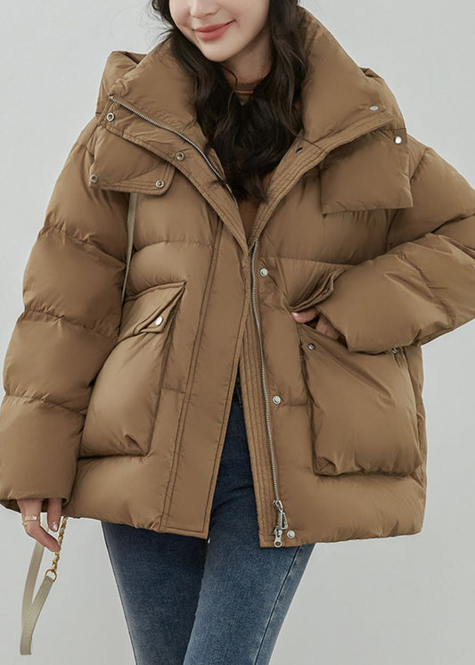 Well Tailored Coat with a Graceful Silhouette