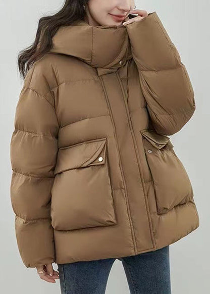 Well Tailored Coat with a Graceful Silhouette