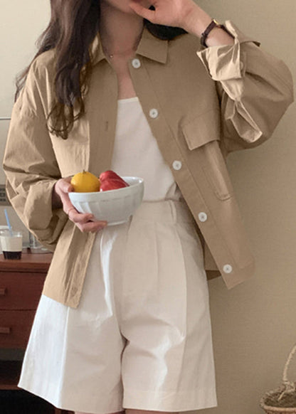 Elegantly Styled Coat for Everyday Wear