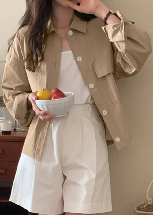 Elegantly Styled Coat for Everyday Wear
