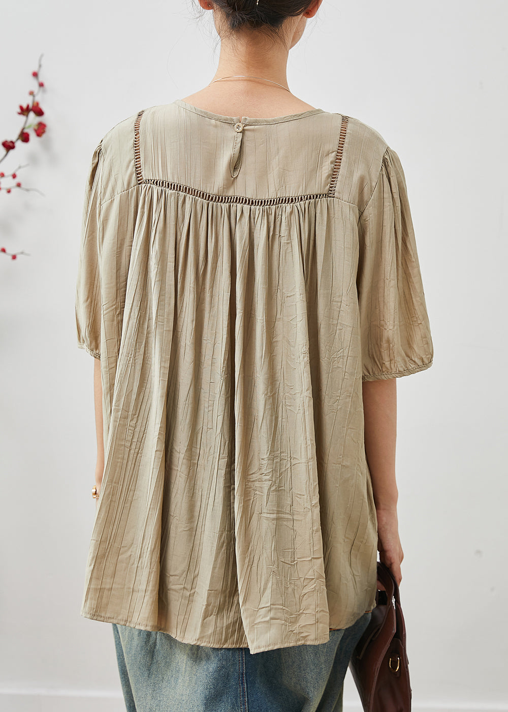Polished Top with an Effortless Classic Look