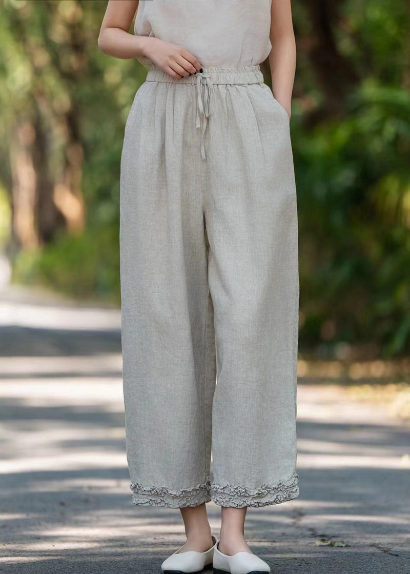Effortlessly Elegant Pants with a Timeless Design