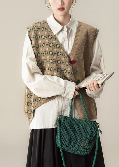Well Tailored Garment with a Graceful Silhouette
