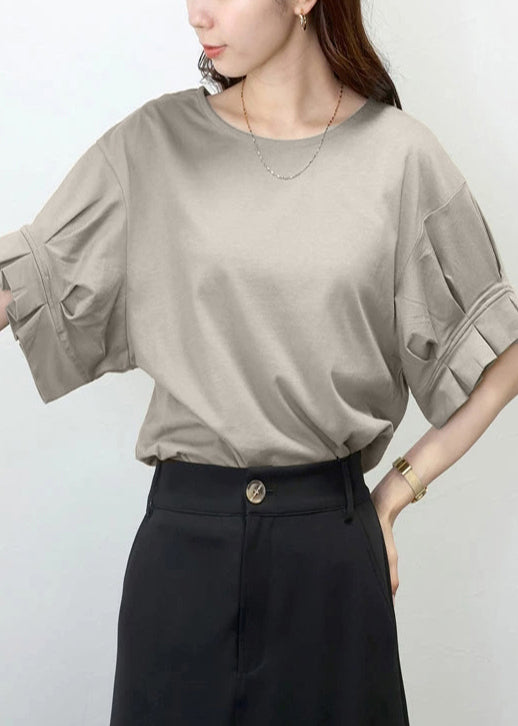 Beautifully Finished Garment in a Timeless Design