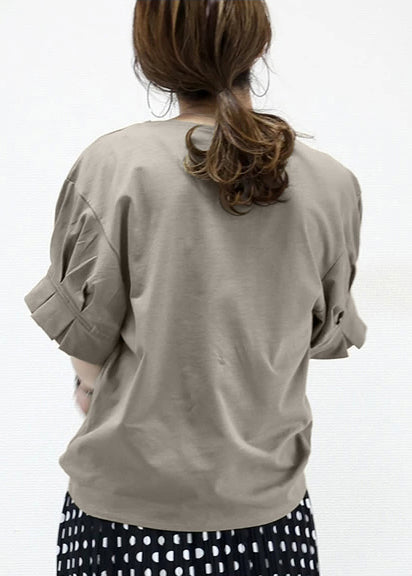 Beautifully Finished Garment in a Timeless Design