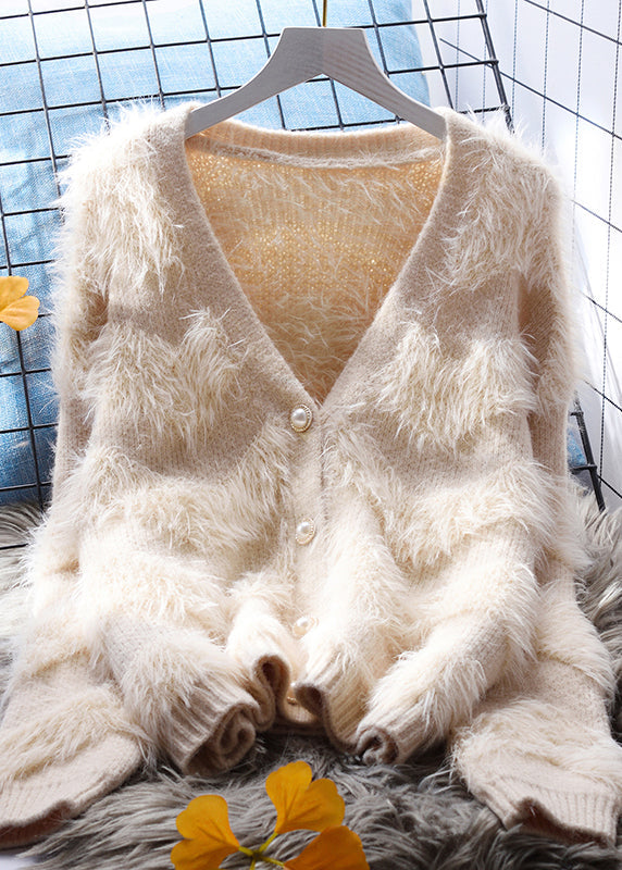 Beautifully Finished Cardigan in a Timeless Design