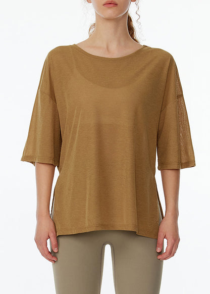 Well Tailored Top with a Graceful Silhouette