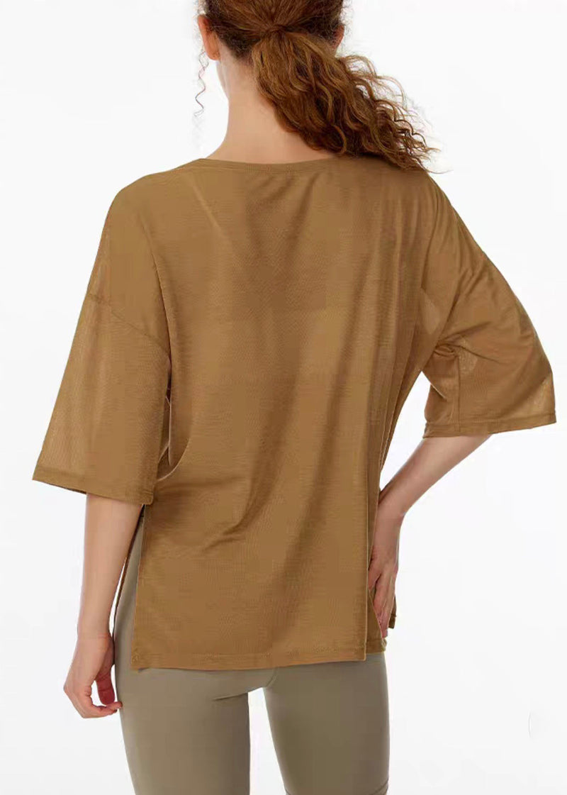 Well Tailored Top with a Graceful Silhouette