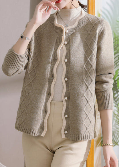 Classic Vintage & Enduringly Stylish Coat