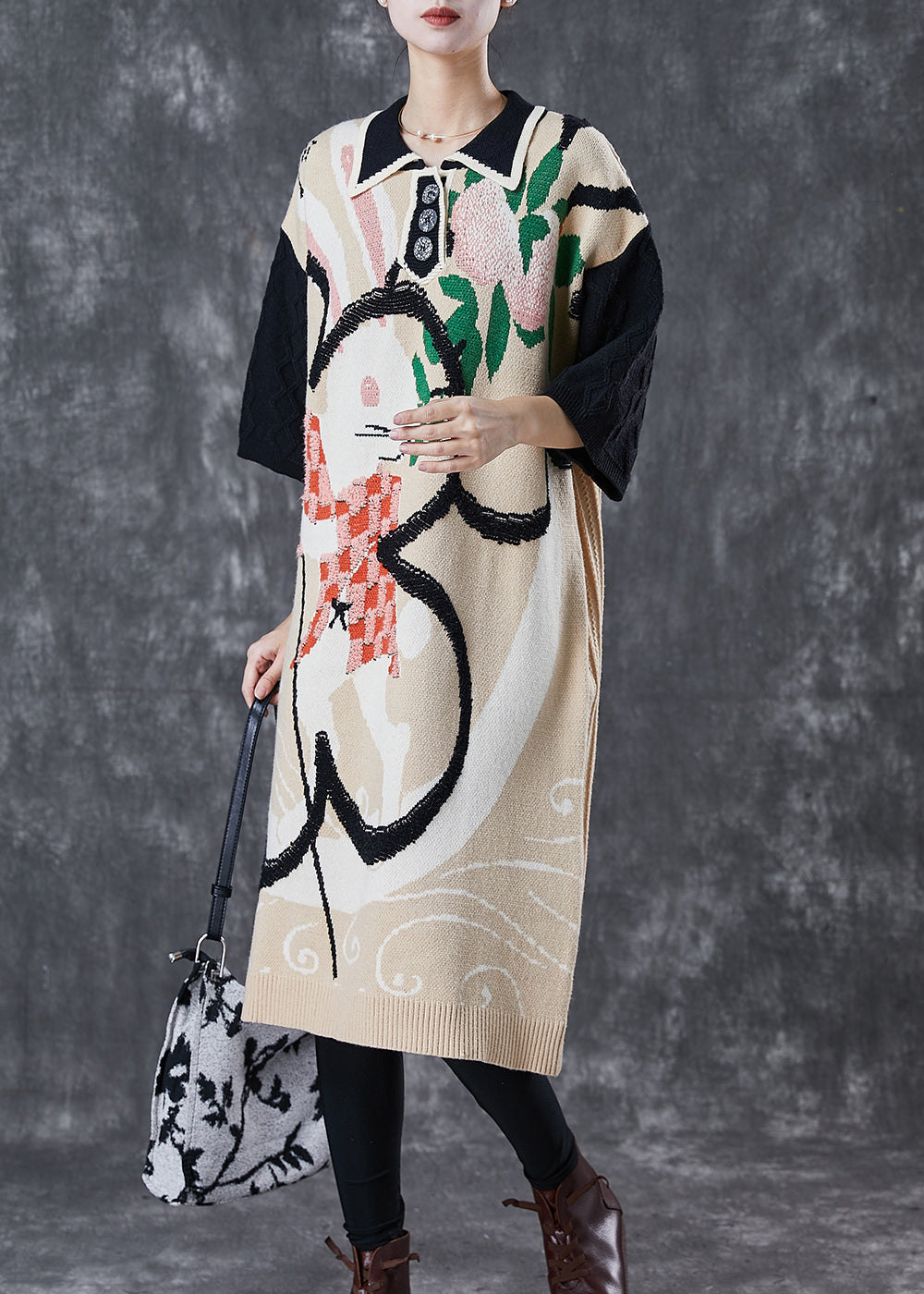 Gracefully Styled Dress for Any Occasion