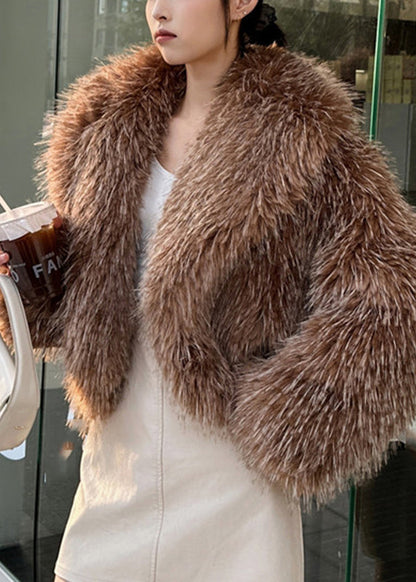 Classic Vintage & Enduringly Stylish Coat