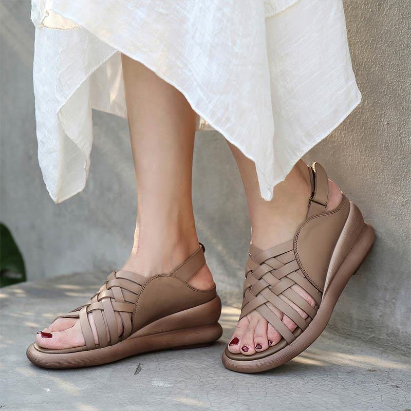 Graceful Orthopedic Sandals for Modern Look