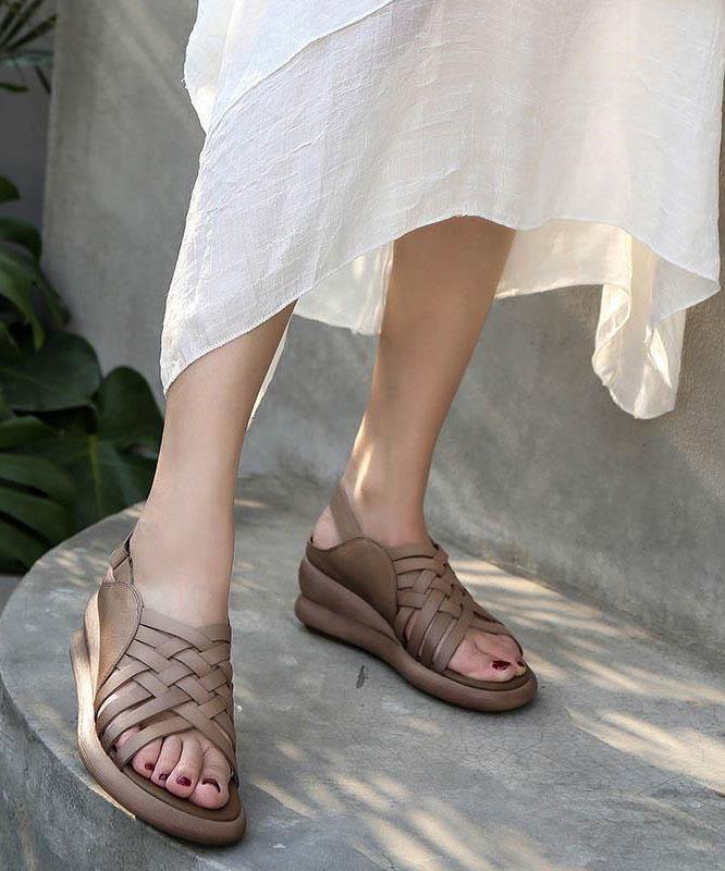 Graceful Orthopedic Sandals for Modern Look