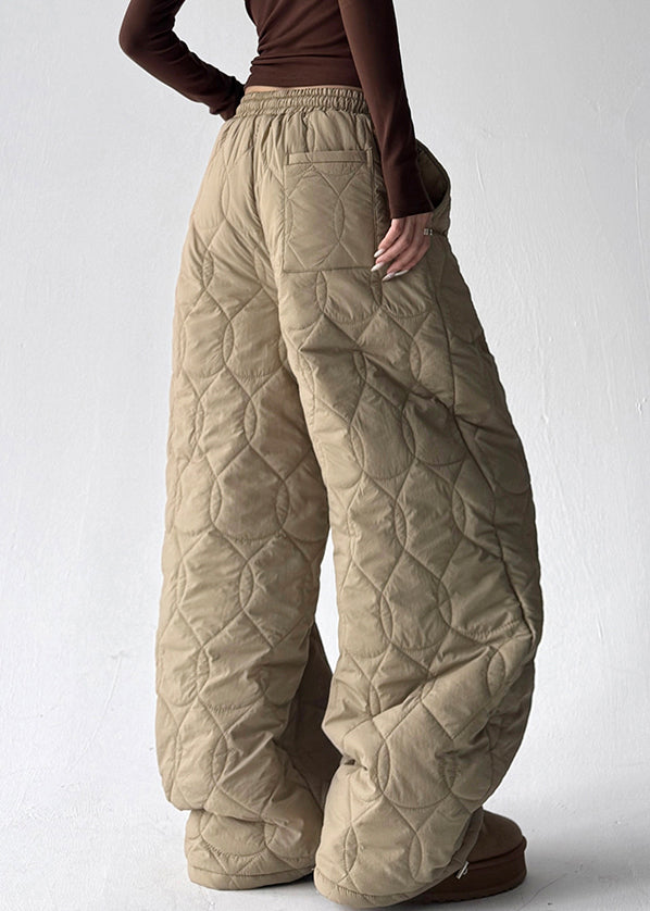 Elegantly Styled Pants for Everyday Wear