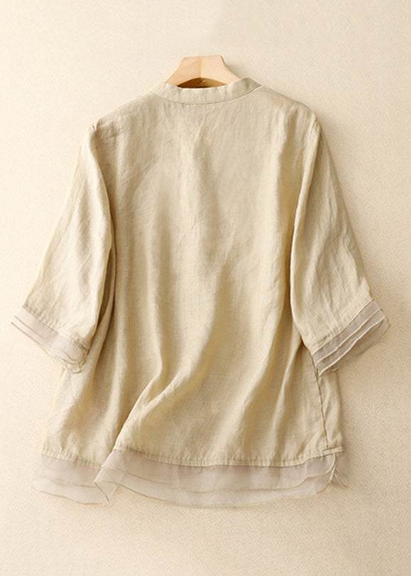 Classic Vintage Shirt with a Flattering Fit