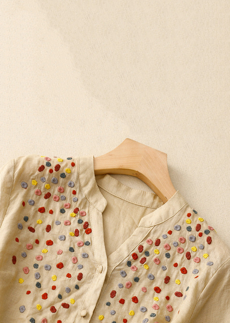 Classic Vintage Shirt with a Flattering Fit