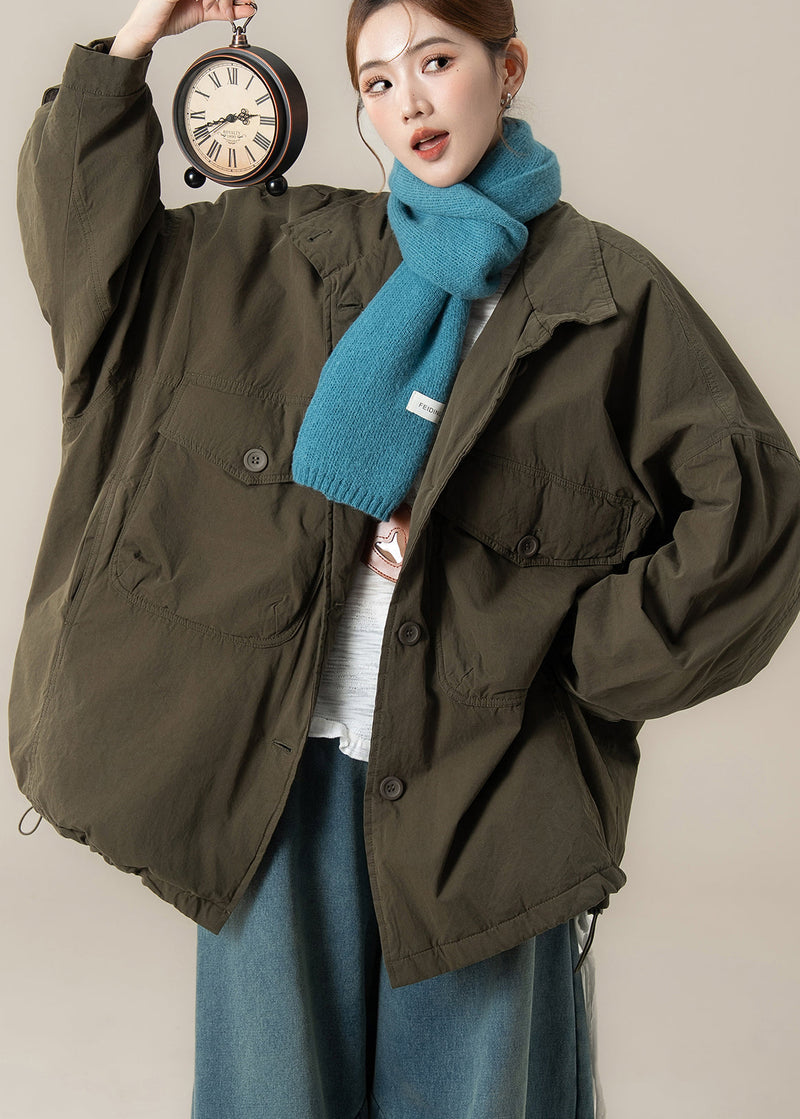 Effortlessly Elegant Jacket with a Timeless Design